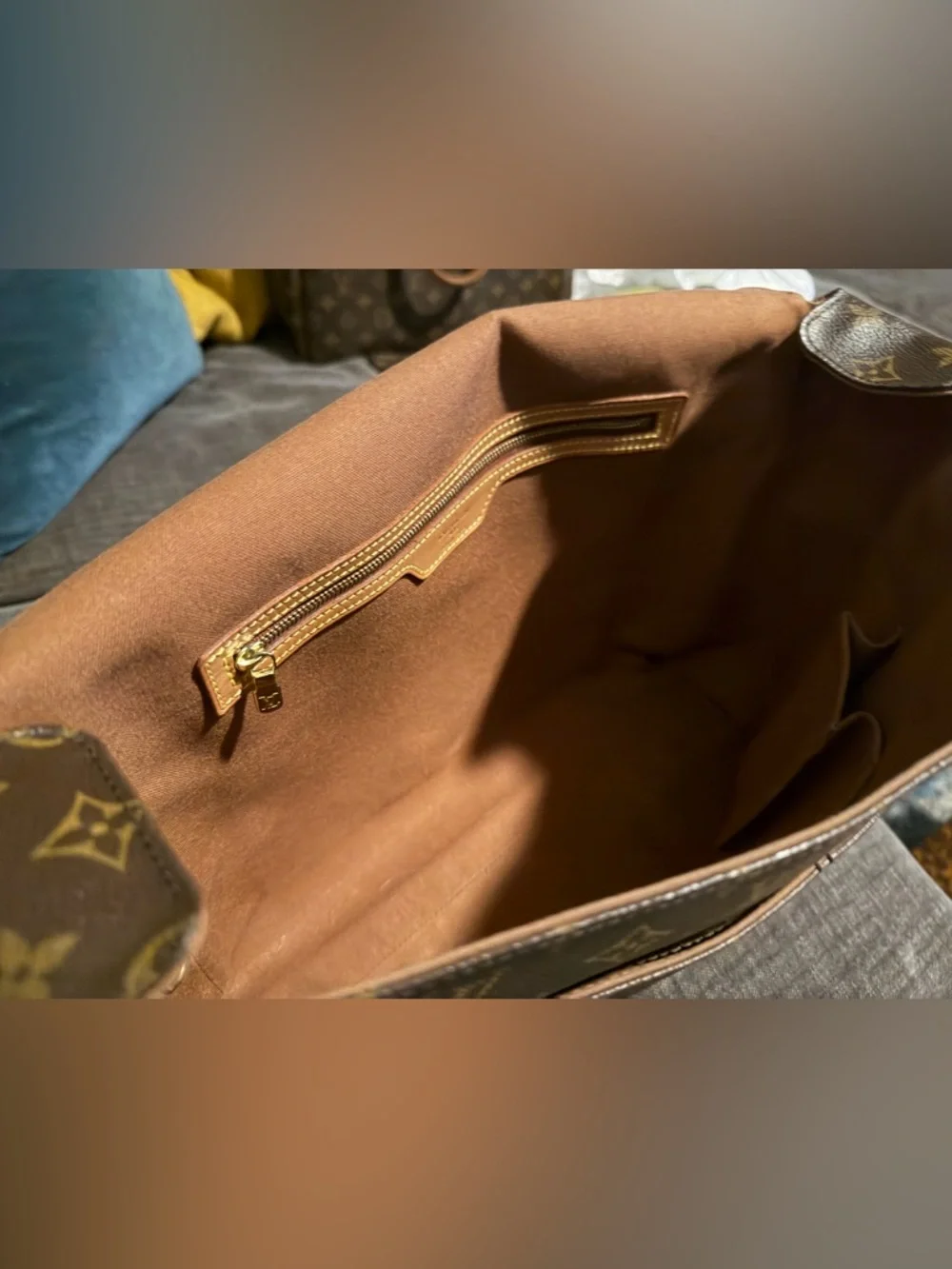 Louis Vuitton Monogram Canvas Abbesses Messenger Bag
